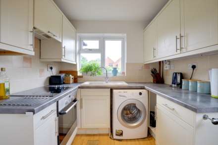 Essex Way, Sonning Common, South Oxfordshire, Image 9