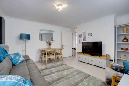 Lea Road, Sonning Common, Reading, Image 4