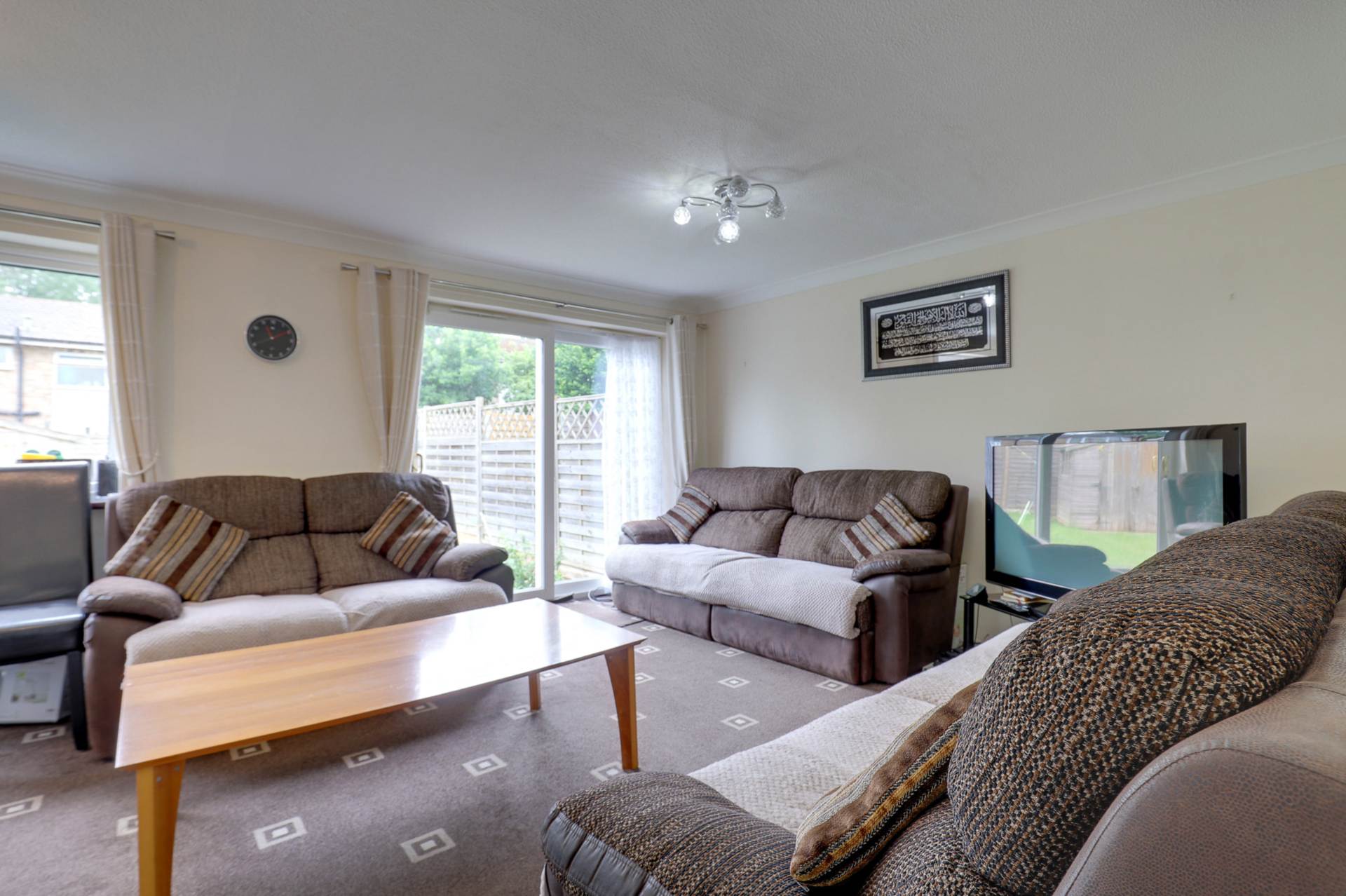 Quantock Avenue, Caversham Park Village, Reading, Image 3