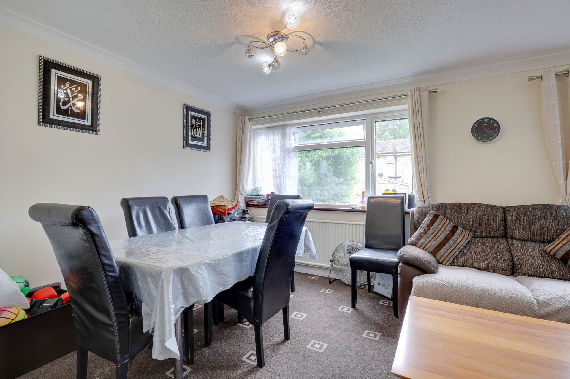 Quantock Avenue, Caversham Park Village, Reading, Image 4