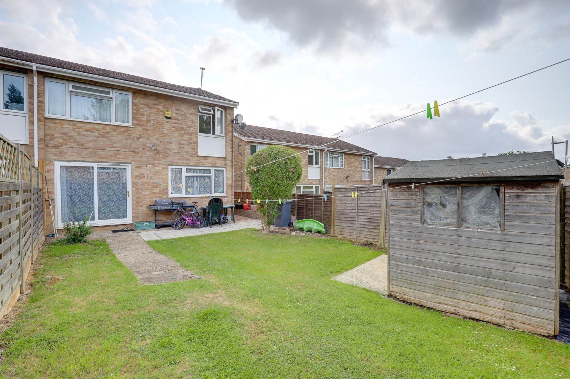 Quantock Avenue, Caversham Park Village, Reading, Image 7