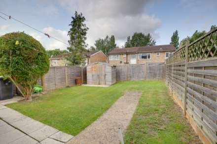 Quantock Avenue, Caversham Park Village, Reading, Image 2