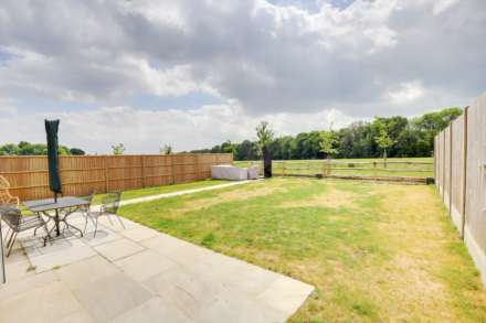 Hemphill Place, Sonning Common, South Oxfordshire, Image 15