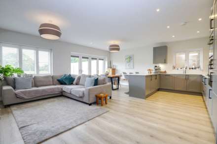 Hemphill Place, Sonning Common, South Oxfordshire, Image 2