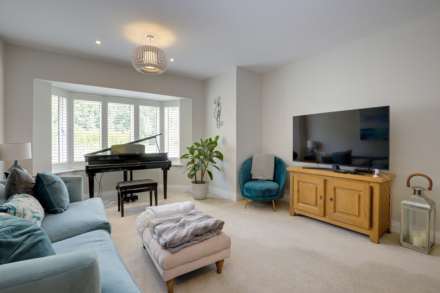 Hemphill Place, Sonning Common, South Oxfordshire, Image 4