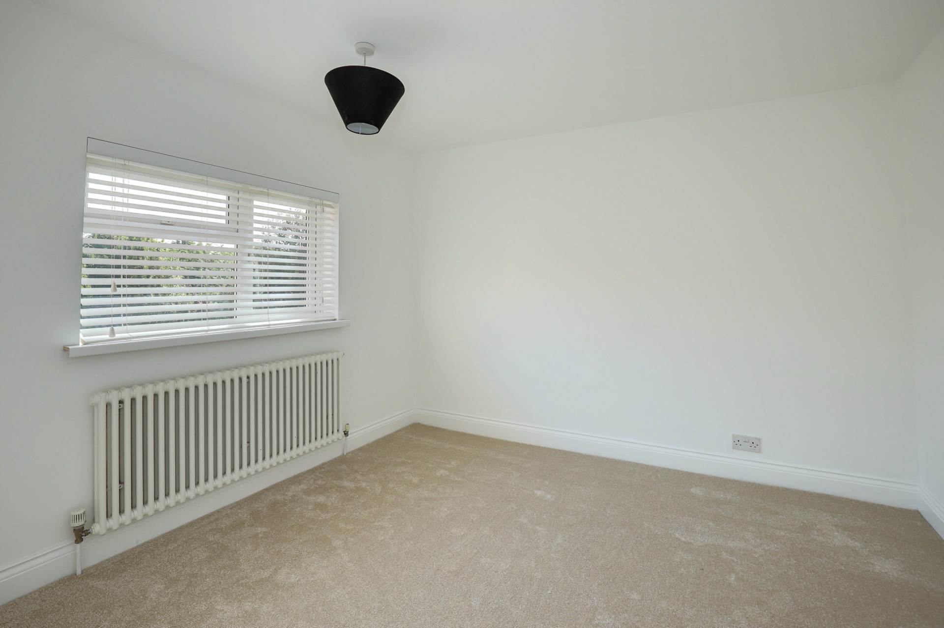 Wood Lane Close, Reading, Image 19