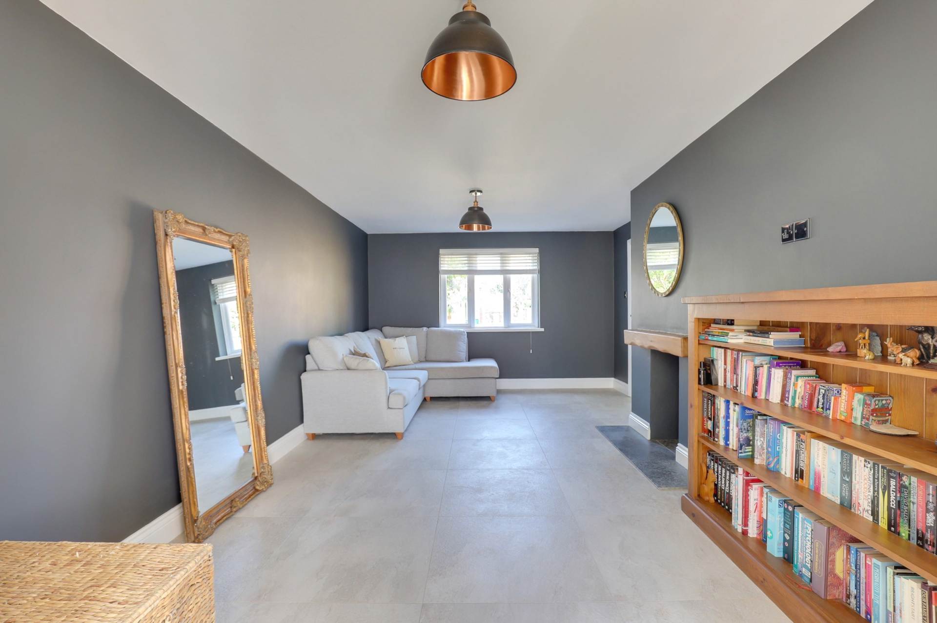Wood Lane Close, Reading, Image 6