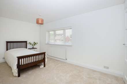 Wood Lane Close, Reading, Image 7