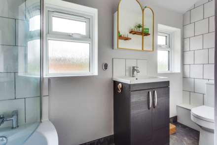 Kennylands Road, Sonning Common, South Oxfordshire, Image 11