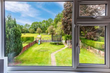 Kennylands Road, Sonning Common, South Oxfordshire, Image 13
