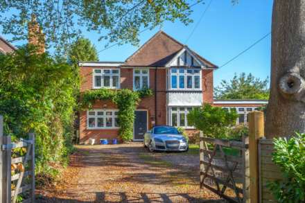 Copse End, Woodlands Road, Sonning Common, South Oxfordshire, Image 1