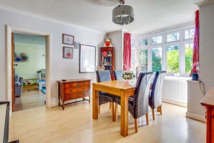 Copse End, Woodlands Road, Sonning Common, South Oxfordshire, Image 6