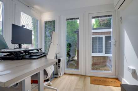 Grosvenor Road, Caversham, Reading, Image 28