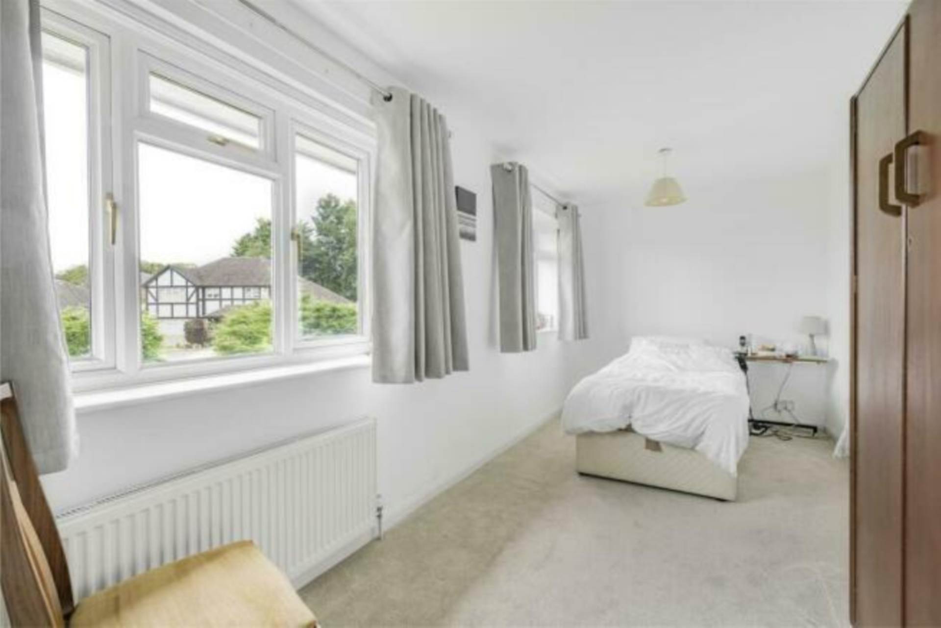 Grangely Close, Calcot, Image 10