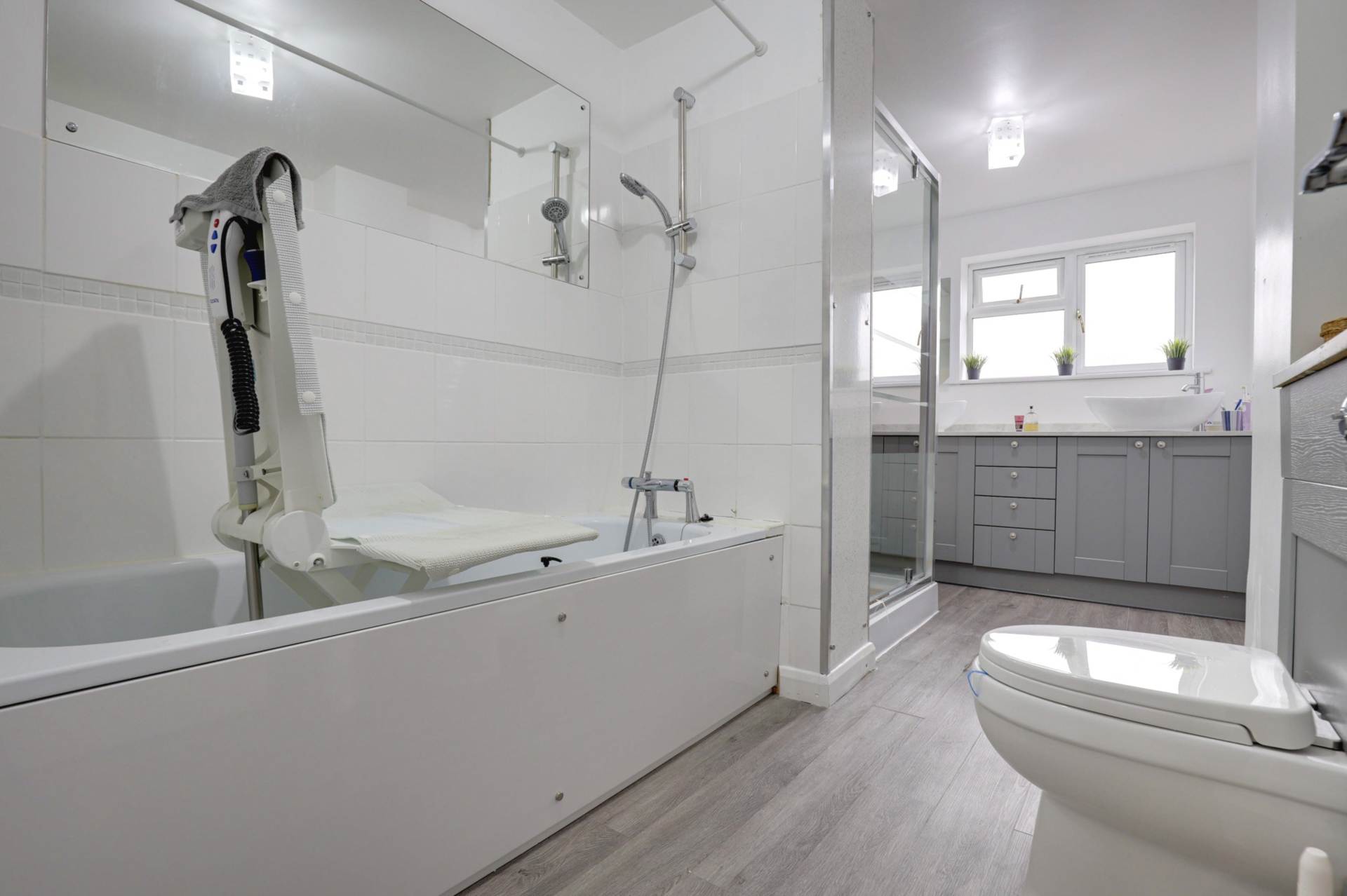 Grangely Close, Calcot, Reading, Image 16