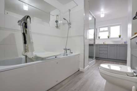 Grangely Close, Calcot, Reading, Image 16