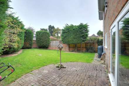 Grangely Close, Calcot, Reading, Image 18