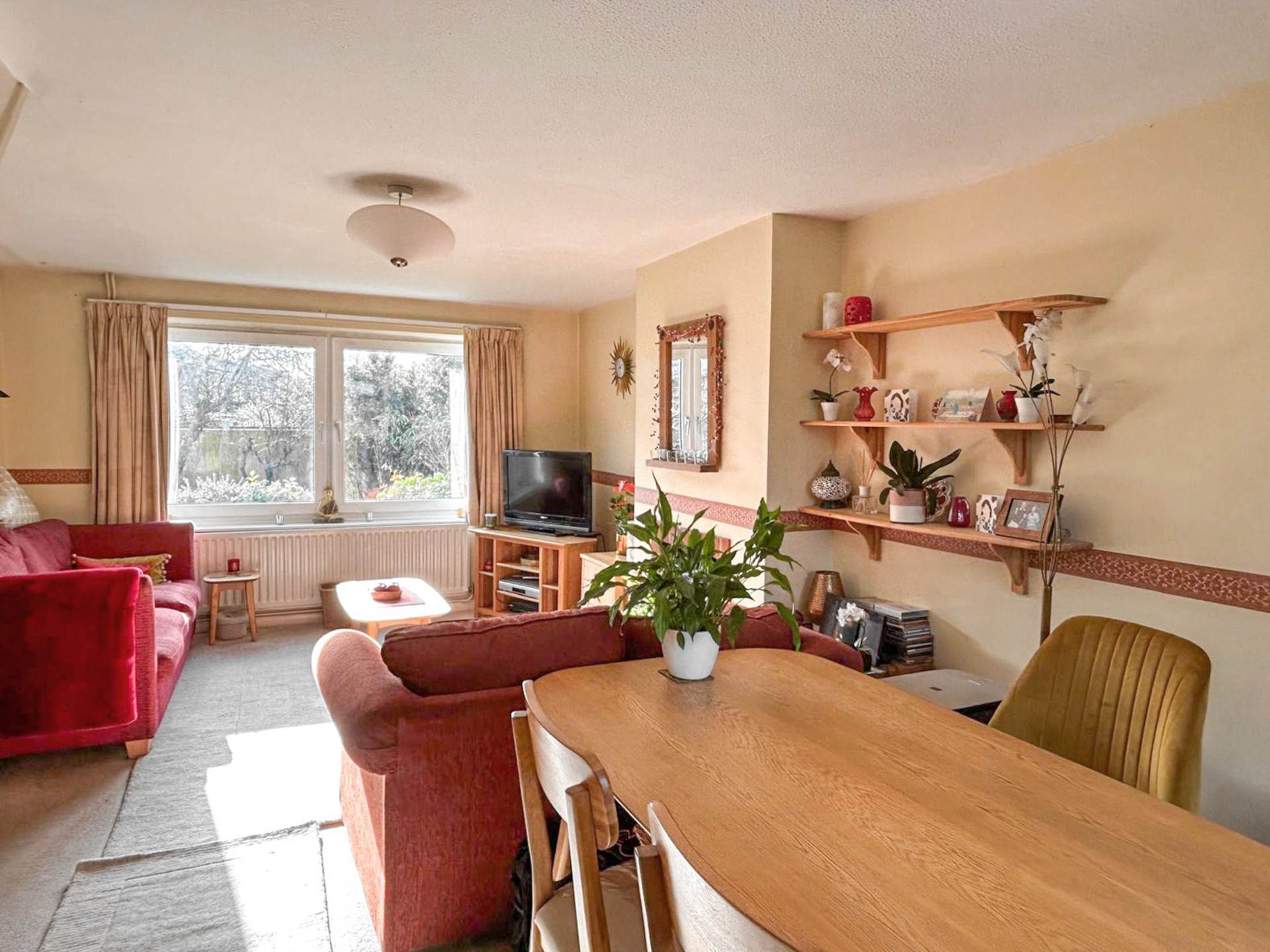 Blounts Court Road, Sonning Common, South Oxfordshire, Image 8