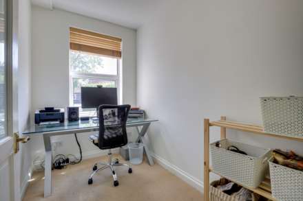 Grove Road, Sonning Common, South Oxfordshire, Image 14