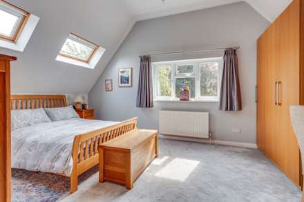 Willow House, Tokers Green Lane, Kidmore End, South Oxfordshire, Image 12