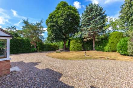 Willow House, Tokers Green Lane, Kidmore End, South Oxfordshire, Image 21