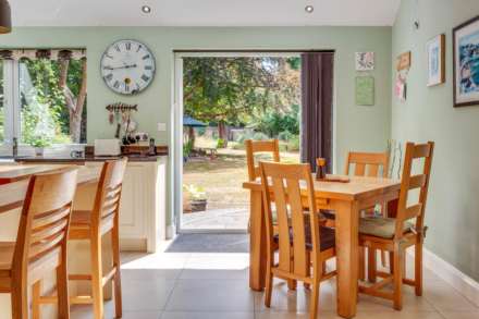 Willow House, Tokers Green Lane, Kidmore End, South Oxfordshire, Image 6