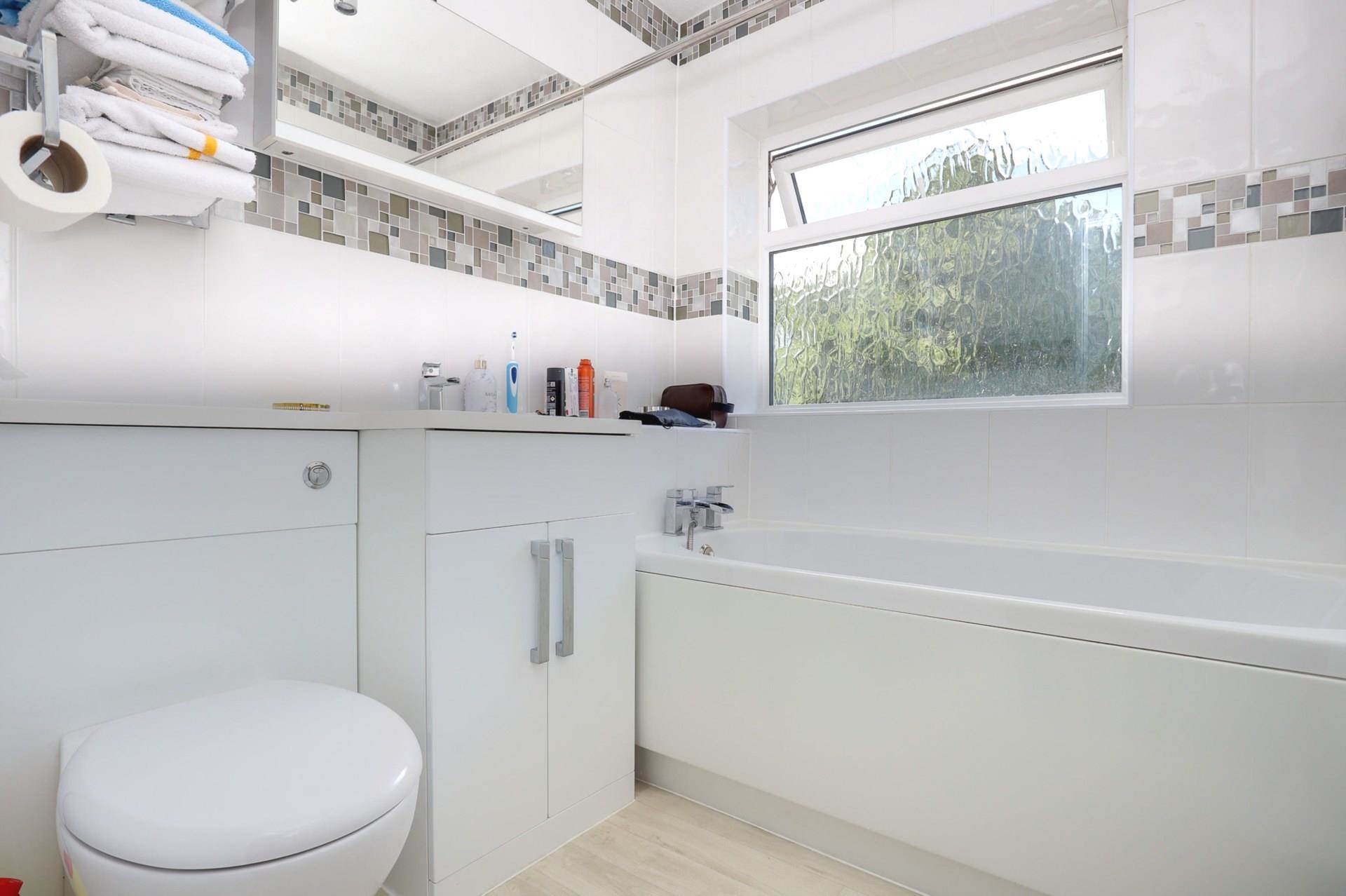 Kennylands Road, Sonning Common, South Oxfordshire, Image 15