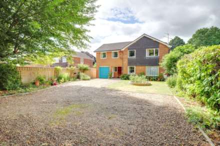 Kennylands Road, Sonning Common, South Oxfordshire
