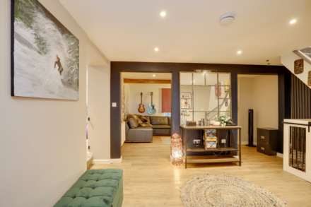 Shamrock, Port Hill, Henley On Thames, Image 11