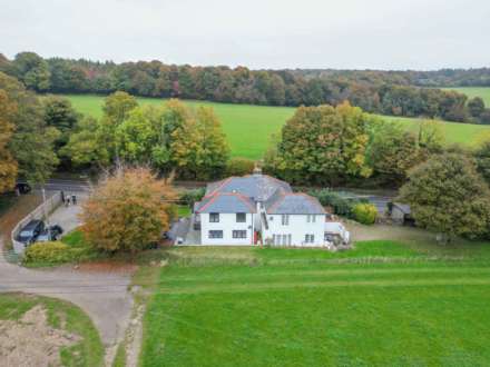 Shamrock, Port Hill, Henley On Thames, Image 39