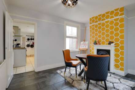 Queens Road, Caversham, Image 5