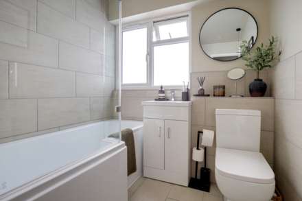 Rowan Close, Sonning Common, South Oxfordshire, Image 14