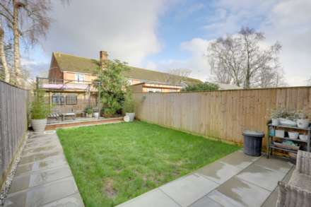 Rowan Close, Sonning Common, South Oxfordshire, Image 6