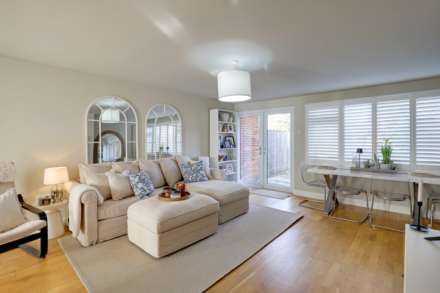 Rowan Close, Sonning Common, South Oxfordshire, Image 7