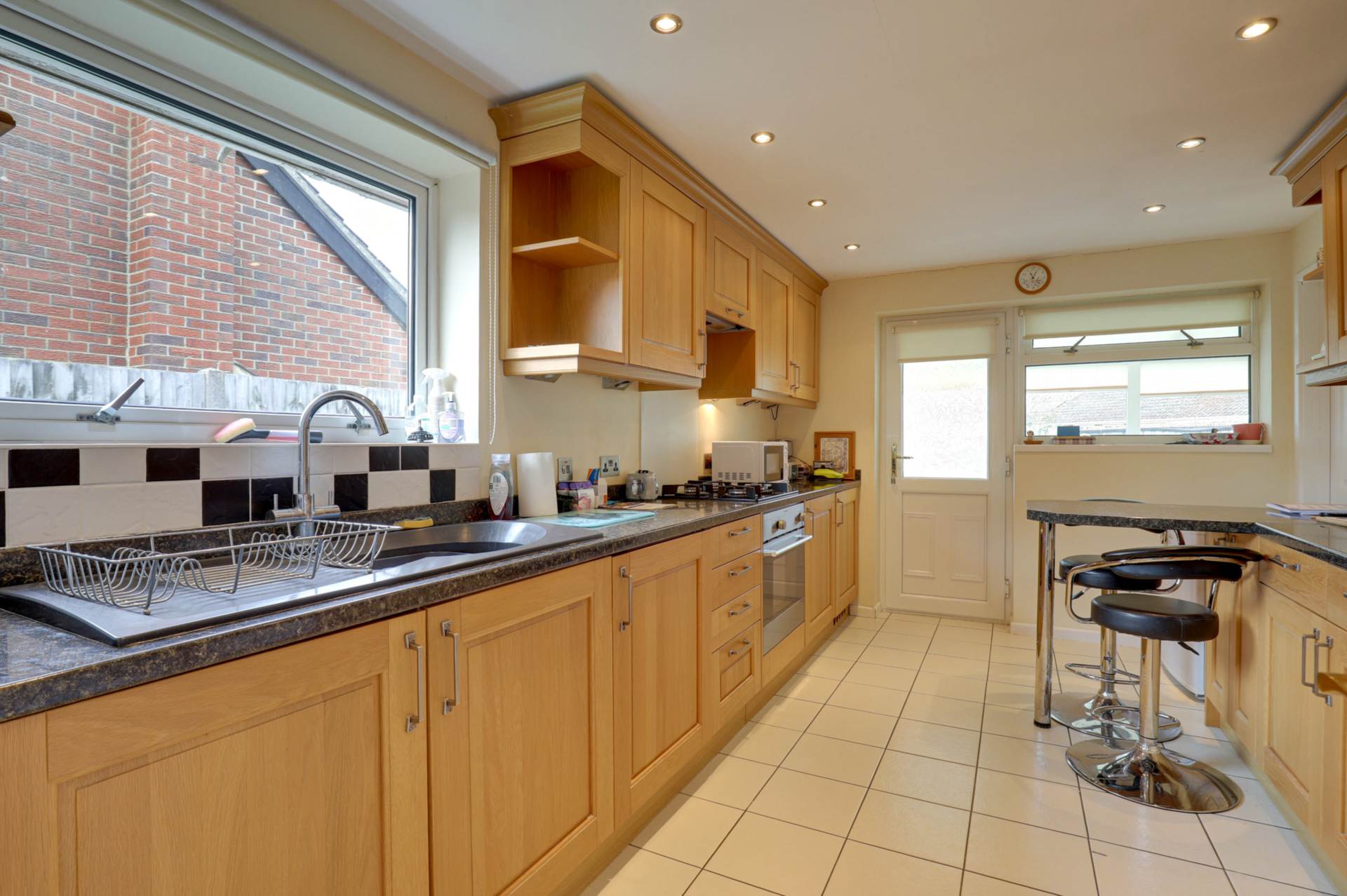 Ilex Close, Sonning Common, South Oxfordshire, Image 4