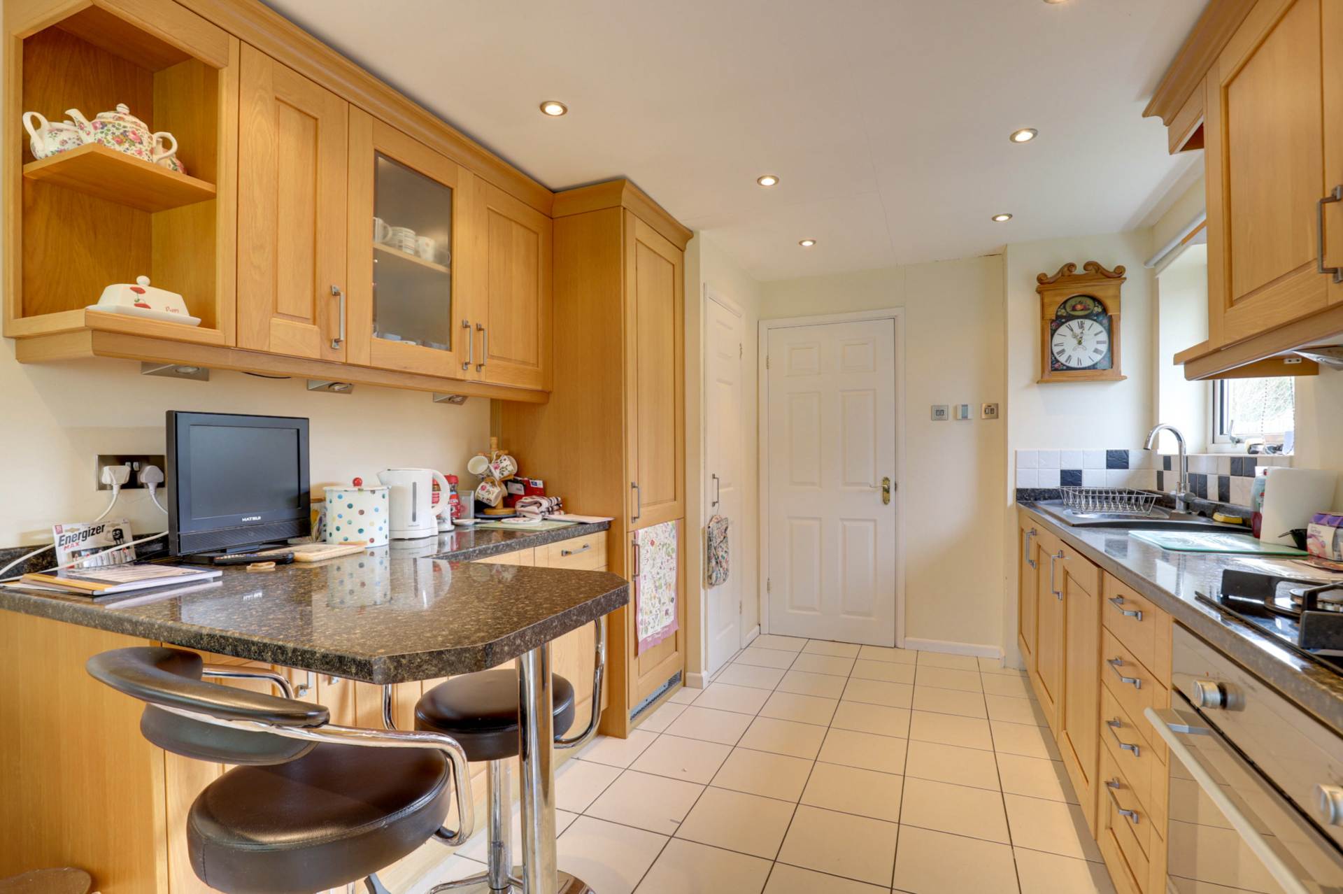 Ilex Close, Sonning Common, South Oxfordshire, Image 9