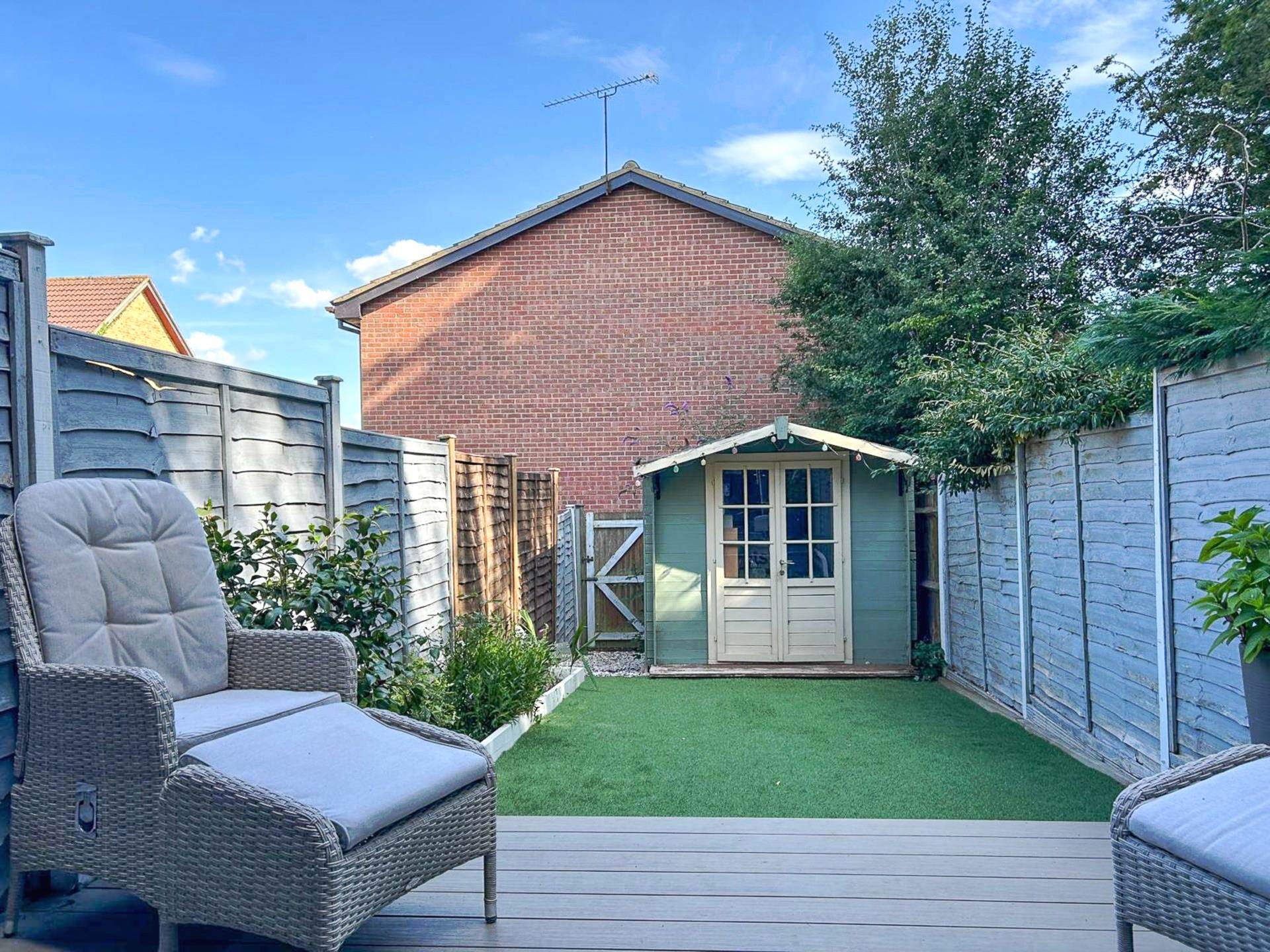 Fleetham Gardens, Lower Earley, Reading, Image 2