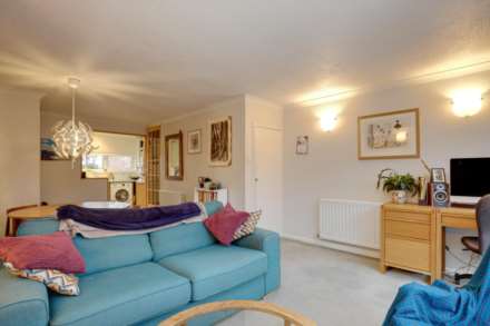 Elm Court, Sonning Common, South Oxfordshire, Image 6