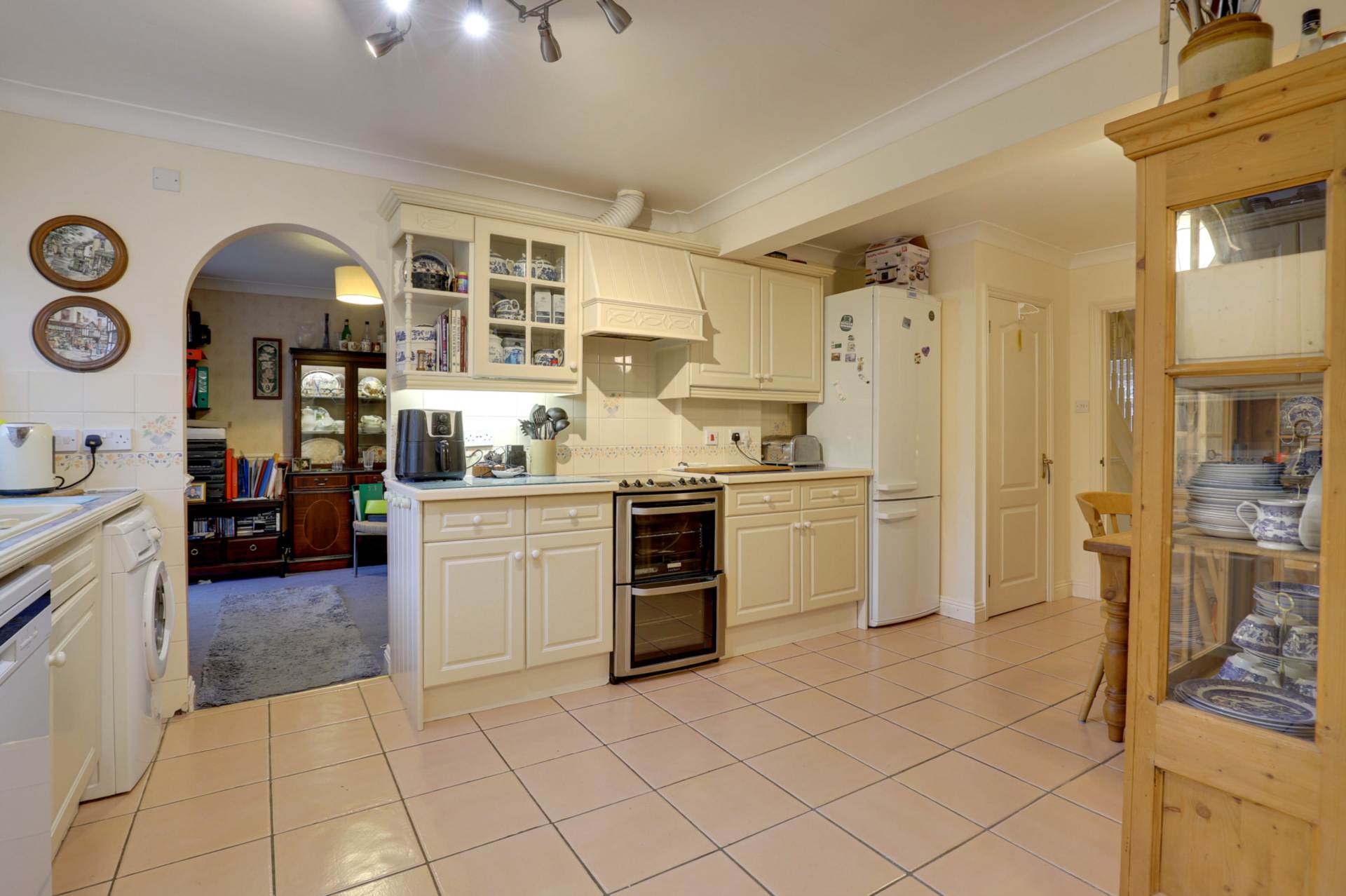 Kiln Road, Emmer Green, Reading, Image 15