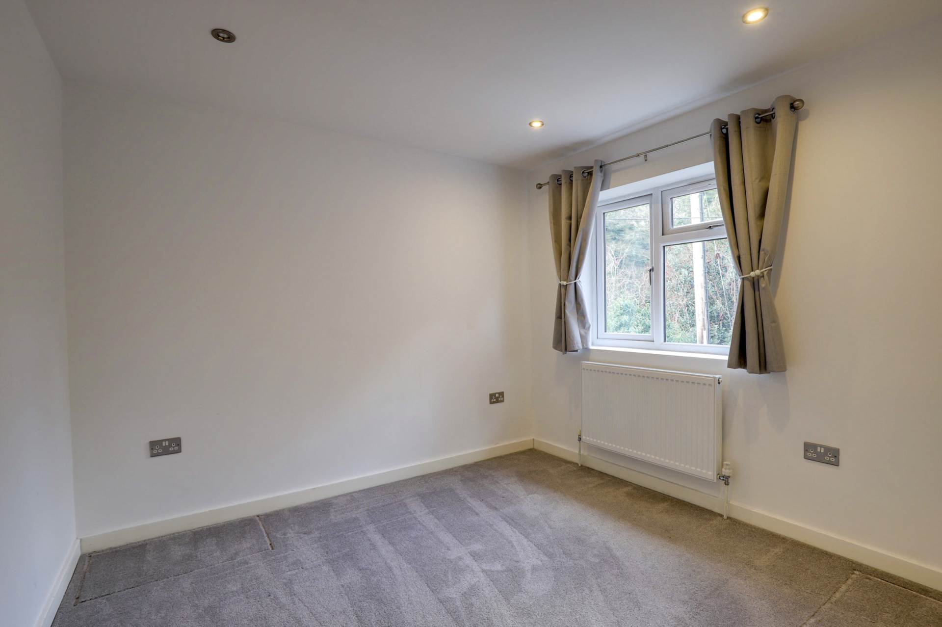 The Burrow, Bird In Hand Lane, Sonning Common, South Oxfordshire, Image 12