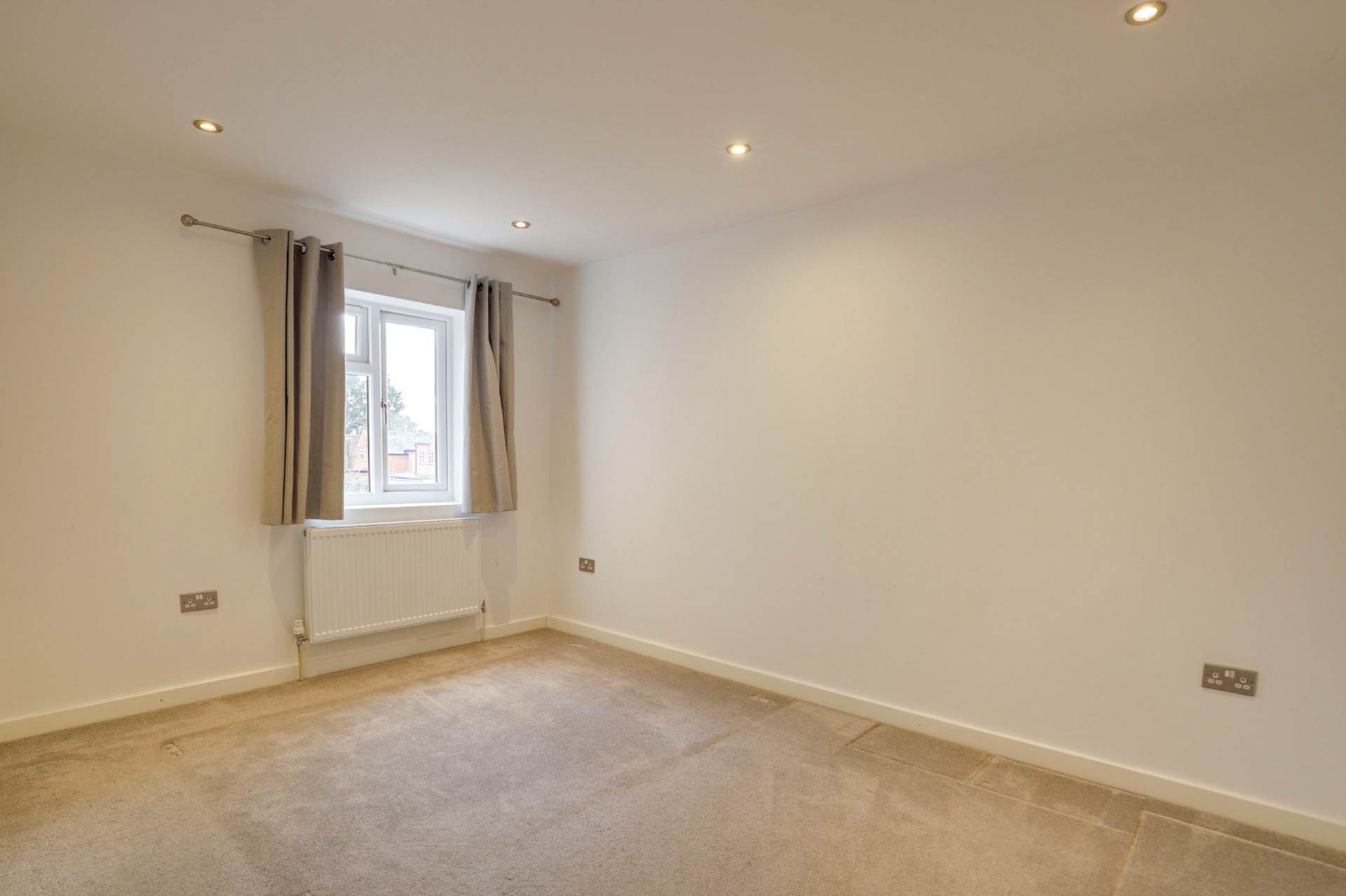 The Burrow, Bird In Hand Lane, Sonning Common, South Oxfordshire, Image 16