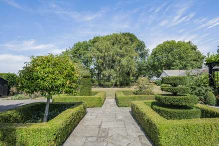 The Old School House,Trench Green, Mapledurham, South Oxfordshire, Image 13