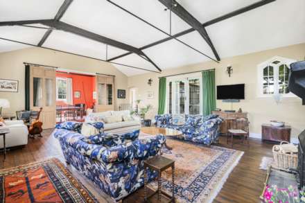 The Old School House,Trench Green, Mapledurham, South Oxfordshire, Image 17