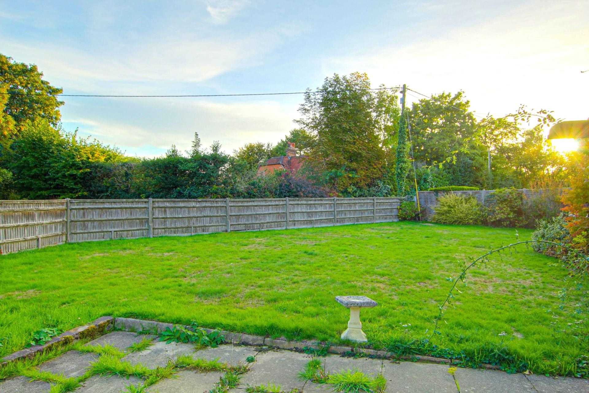 Rokeby Drive, Tokers Green, South Oxfordshire, Image 2