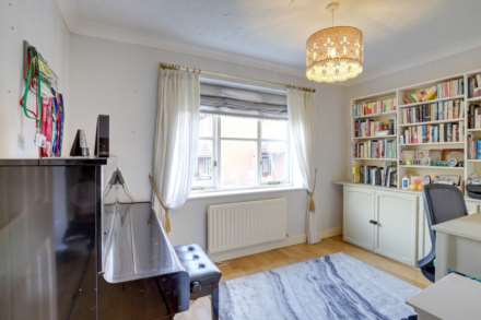 Bramblings, Caversham Heights, Reading, Image 11