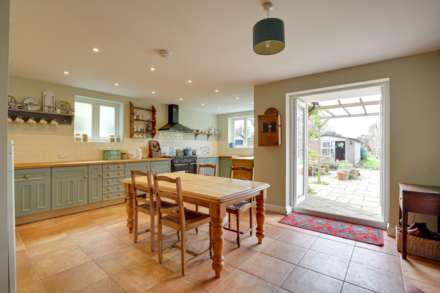 Woodlands Road, Sonning Common,South Oxfordshire, Image 13