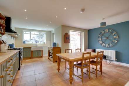 Woodlands Road, Sonning Common,South Oxfordshire, Image 5
