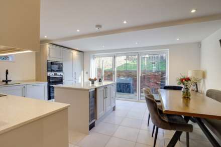 Hillview Close, Sonning Common, South Oxfordshire, Image 3