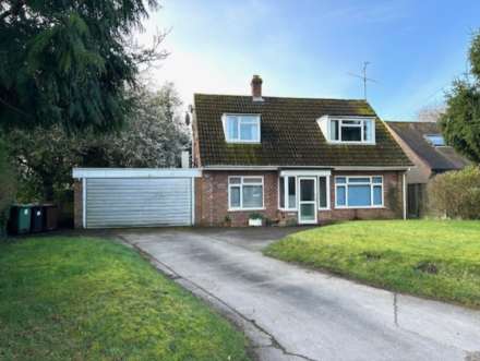 Property For Sale Church Lane, Peppard Common, Henley-On-Thames