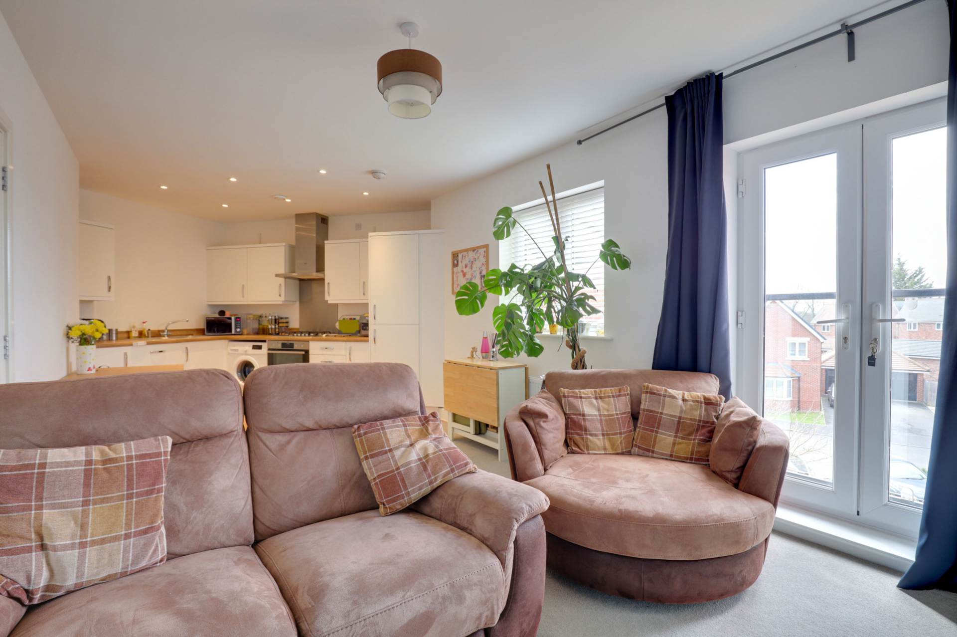 Watermill Place, Calcot, Image 15